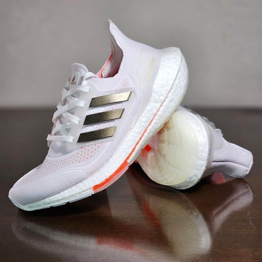 Adidas Ultraboost 21 Tokyo Running Shoes Women's 6 White Gold Pink S23840 New